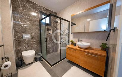 Urla Kuşçular'da 621m2 Arsa İçinde 4+1 Havuzlu Villa