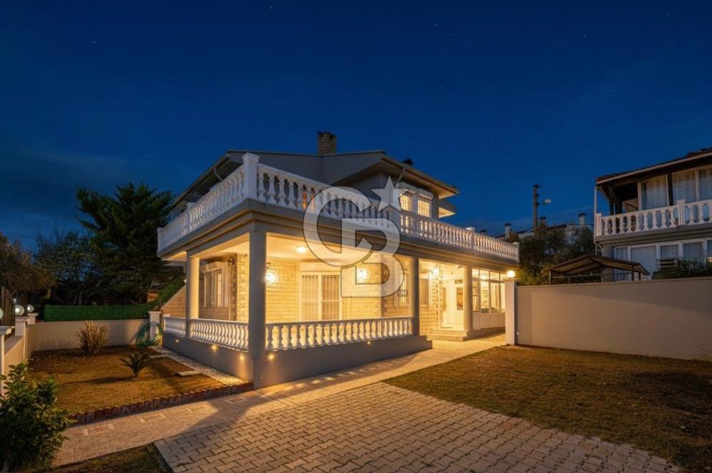 ÇEŞME ALAÇATI'DA YENİLENMİŞ, MASRAFSIZ, 3+1 VİLLA