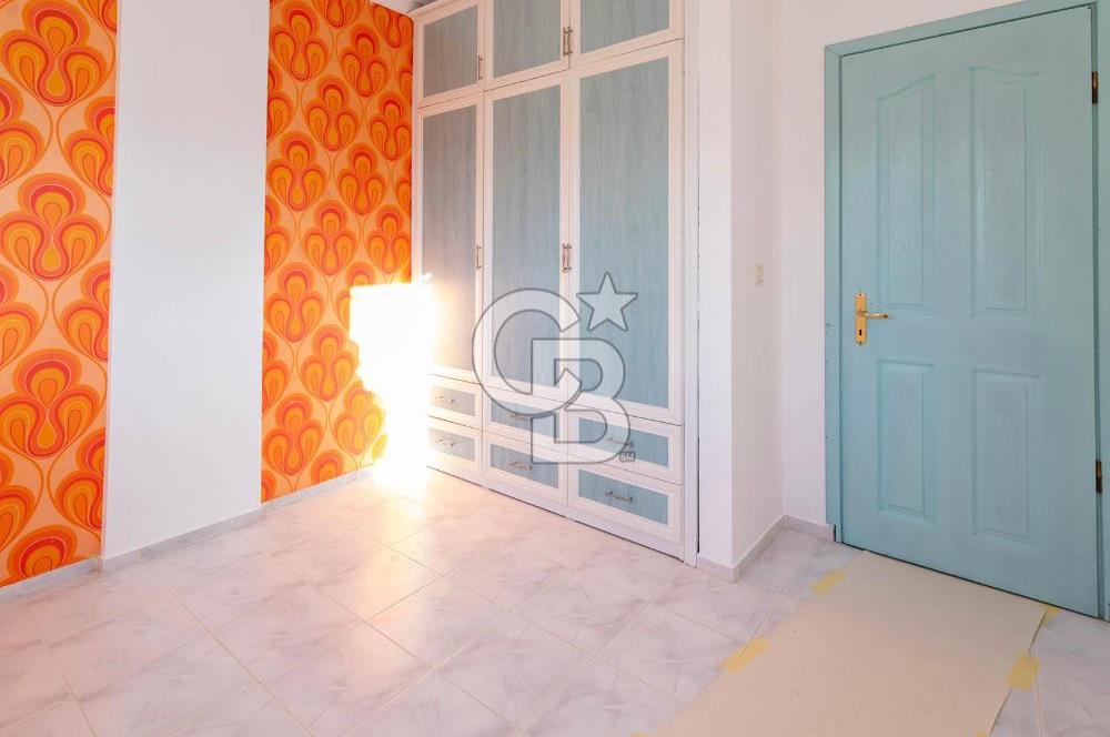 ÇEŞME ALAÇATI'DA YENİLENMİŞ, MASRAFSIZ, 3+1 VİLLA