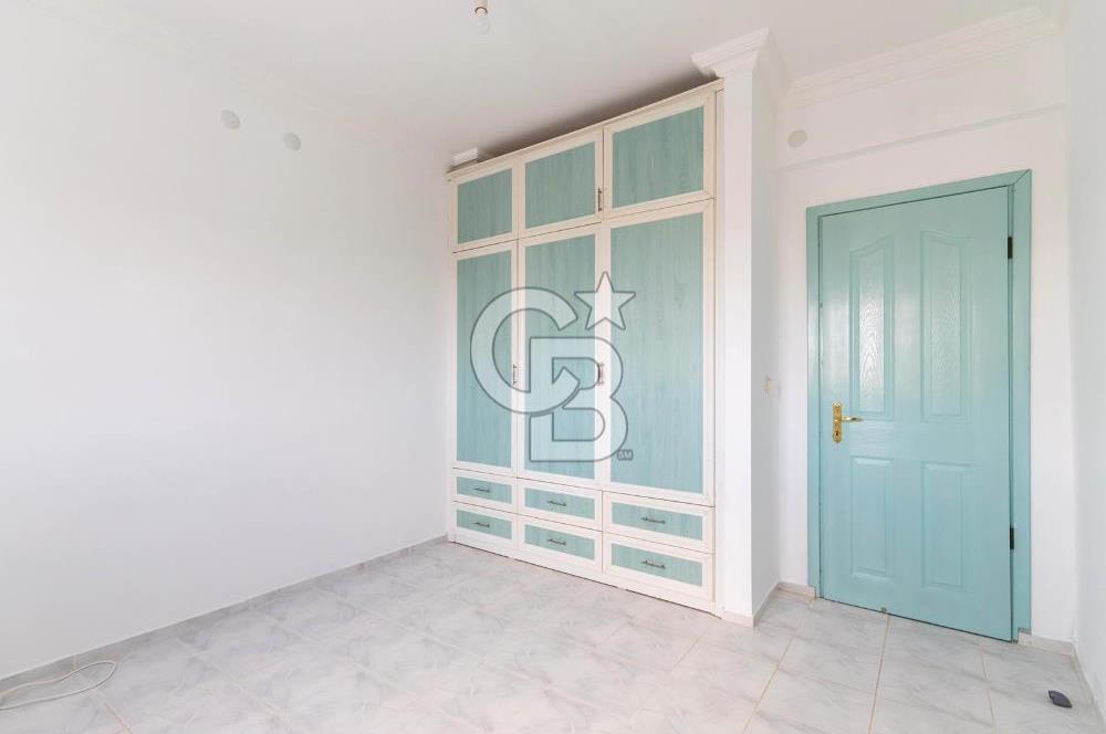 ÇEŞME ALAÇATI'DA YENİLENMİŞ, MASRAFSIZ, 3+1 VİLLA