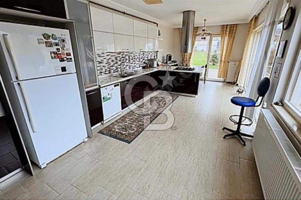 CB'DEN ŞİLE'DE 1100 M² ARSA ÜZERİNDE ORMAN MANZARALI LÜKS VİLLA