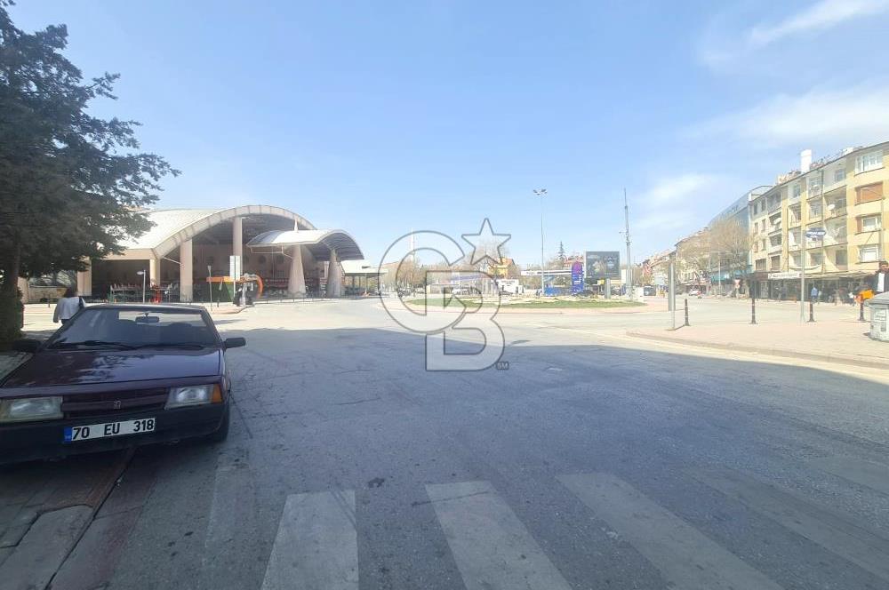 MUHACİR PAZARINDA TAM MERKEZDESİNİZ 90 M2 KİRALIK DÜKKAN