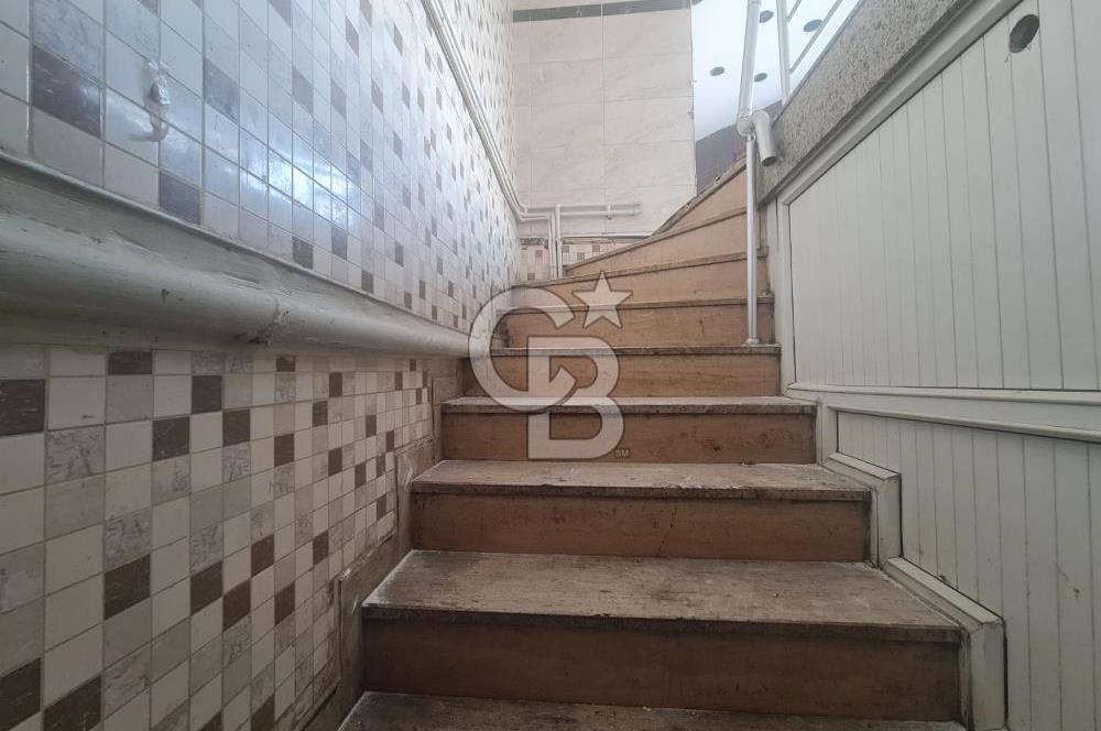 MUHACİR PAZARINDA TAM MERKEZDESİNİZ 90 M2 KİRALIK DÜKKAN