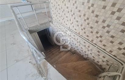 MUHACİR PAZARINDA TAM MERKEZDESİNİZ 90 M2 KİRALIK DÜKKAN