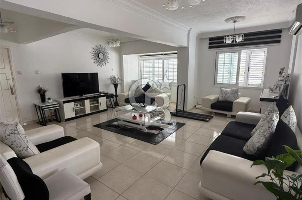 Lefkoşa Taşkınköy'de Metropol Yolu Üzerinde Satılık 3+1 Zemin Kat Daire !!!