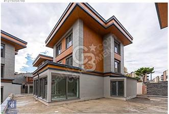ÇEKMEKÖY MERKEZ MAHALLESİNDE 5+1 SATILIK VİLLA - 8 - 344846