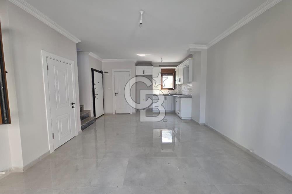 Ayvalık Altınova Altınköy de Sıfır 3+1 Bahçeli Tripleks Villa