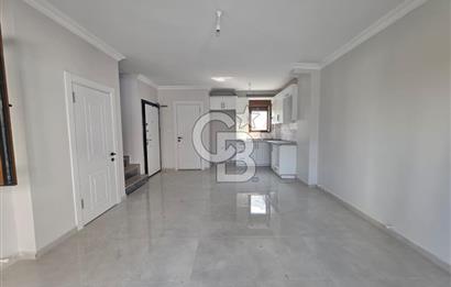 Ayvalık Altınova Altınköy de Sıfır 3+1 Bahçeli Tripleks Villa