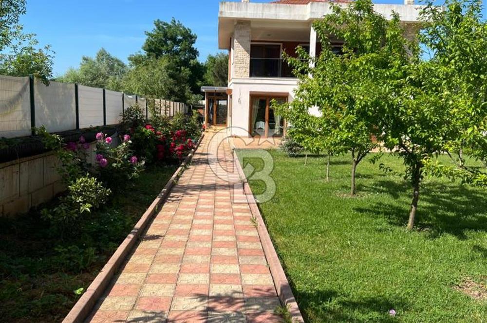 CB'DEN ŞİLE'DE 1100 M² ARSA ÜZERİNDE ORMAN MANZARALI LÜKS VİLLA