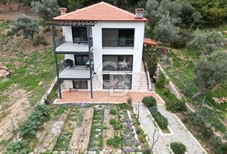 KEMALPAŞA DEREKÖY’DE SATILIK TRİPLEKS ÖZEL TASARIMLI VİLLA - 2 - 344928