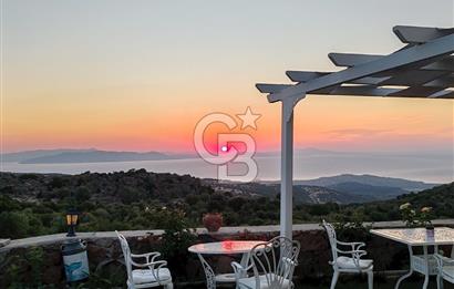 DİKİLİ'DE DENİZ MANZARALI 6 ODALI TAŞ BUTİK OTEL