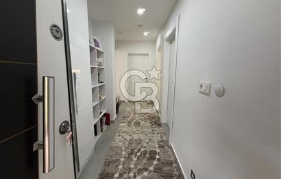 KEMALPAŞA DEREKÖY’DE SATILIK TRİPLEKS ÖZEL TASARIMLI VİLLA