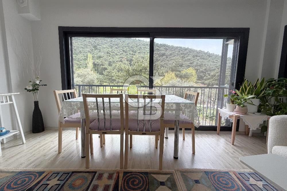 KEMALPAŞA DEREKÖY’DE SATILIK TRİPLEKS ÖZEL TASARIMLI VİLLA