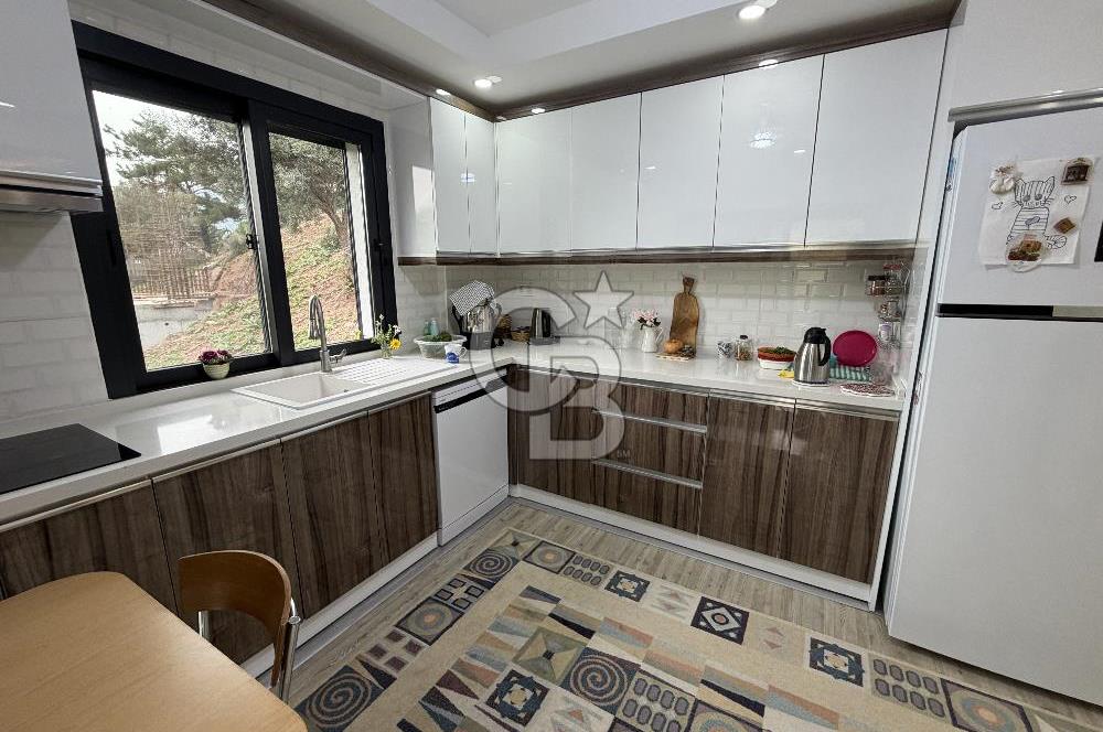 KEMALPAŞA DEREKÖY’DE SATILIK TRİPLEKS ÖZEL TASARIMLI VİLLA