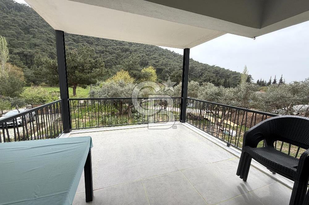 KEMALPAŞA DEREKÖY’DE SATILIK TRİPLEKS ÖZEL TASARIMLI VİLLA