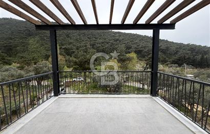 KEMALPAŞA DEREKÖY’DE SATILIK TRİPLEKS ÖZEL TASARIMLI VİLLA