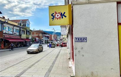 GÖLYAKA MERKEZ'DE KURUMSAL KİRACILI 277 m² SATILIK İŞYERİ