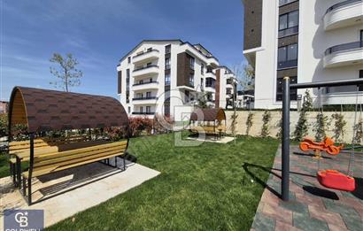 Vadi Yuvacık Sitesi'nde Satılık 3+1 Çatı Dubleks Daire