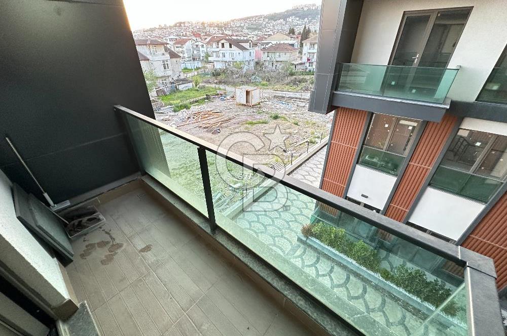 İZMİT YEŞİLOVA DIAMOND Q REZİDANS KİRALIK EŞYALI 1+1ARAKAT DAİRE