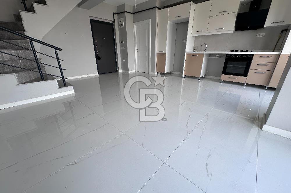 TUZLA İSTASYON MAHALLESİ'NDE SATILIK 3+1 DUBLEKS