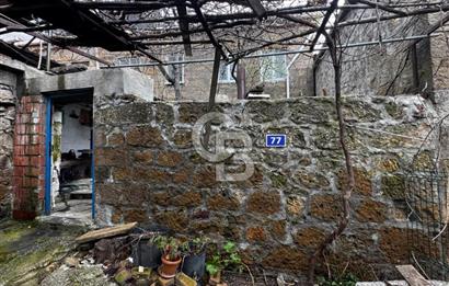 ÇANAKKALE AYVACIK KAYALAR KÖYÜNDE SATILIK KÖY EVİ VE ARSASI