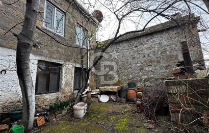 ÇANAKKALE AYVACIK KAYALAR KÖYÜNDE SATILIK KÖY EVİ VE ARSASI