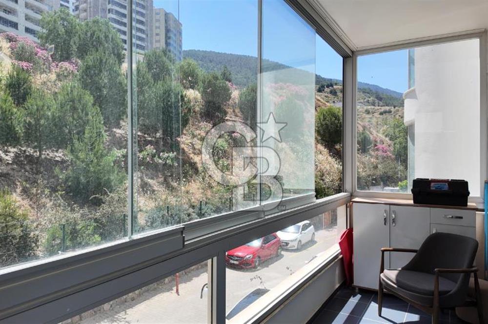 NARLIDERE MAVİSU EVLERİ'NDE SATILIK 3+1 DELÜX DAİRE