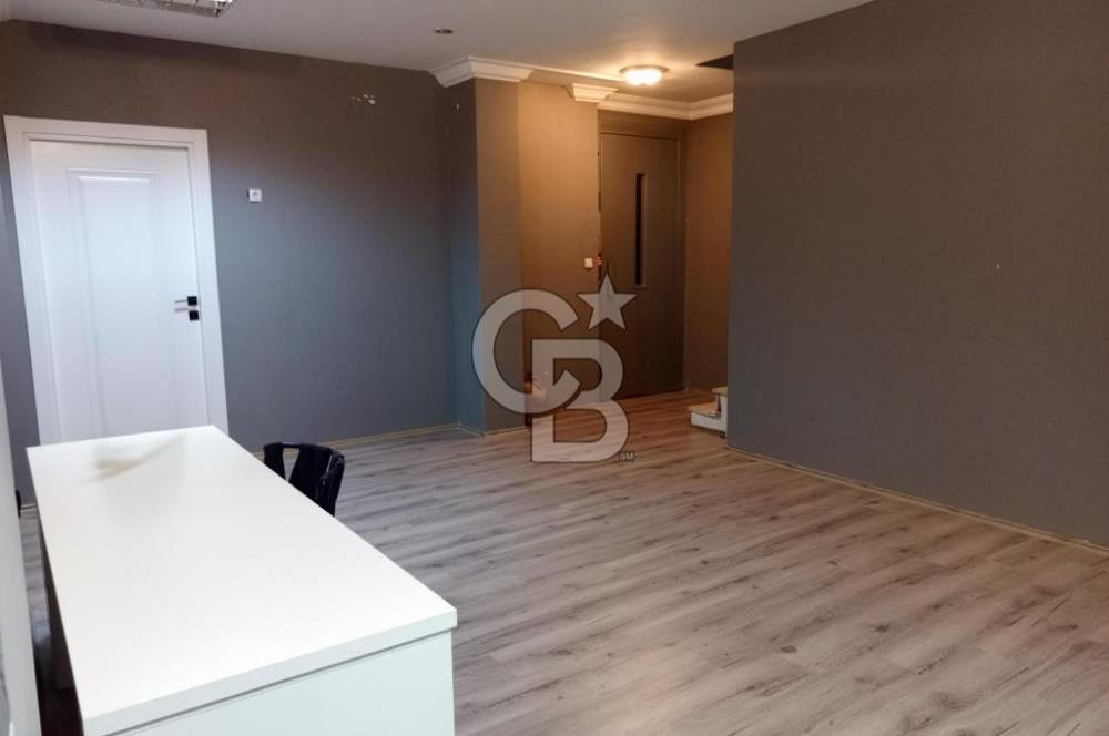 YENİ BAĞDAT CADDESİ ÜZERİNDE KOMPLE YADA KAT KAT KİRALIK BİNA