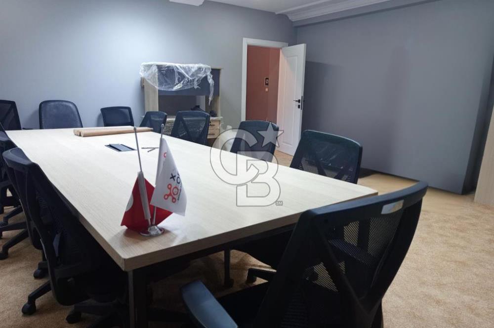 YENİ BAĞDAT CADDESİ ÜZERİNDE KOMPLE YADA KAT KAT KİRALIK BİNA