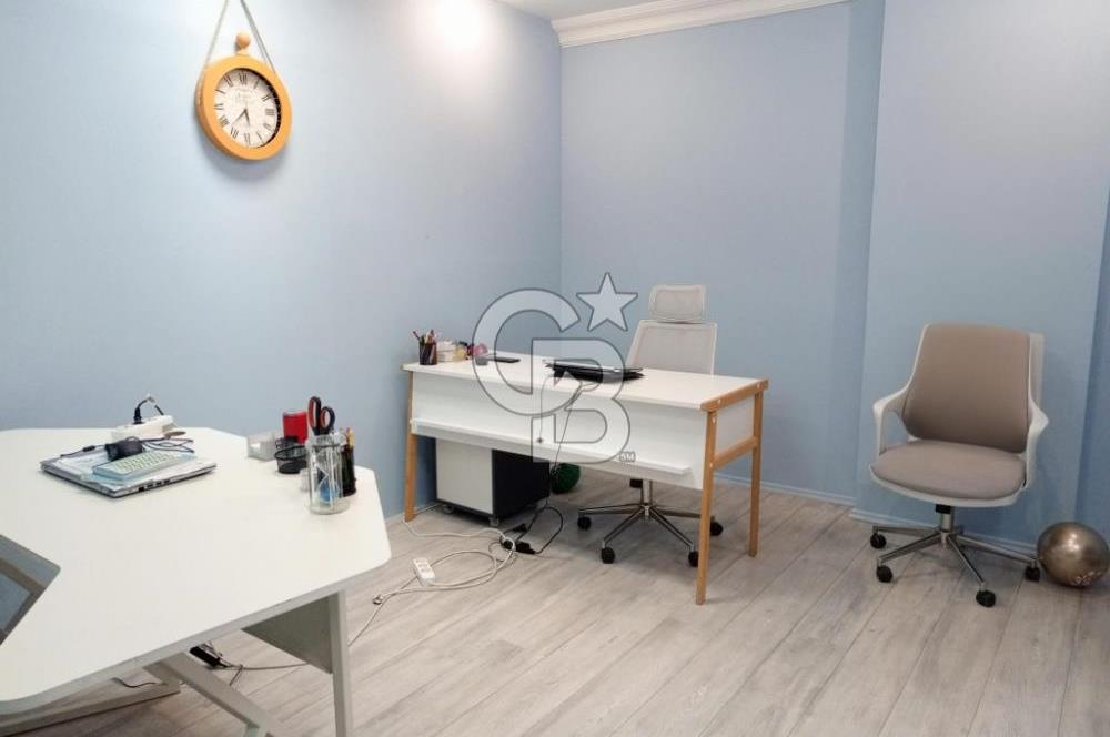 YENİ BAĞDAT CADDESİ ÜZERİNDE KOMPLE YADA KAT KAT KİRALIK BİNA