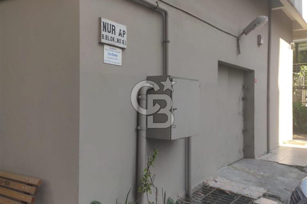 KADIKÖY KUYUBAŞINDA CADDE ÜZERİ SATILIK PRESTİJLİ DÜKKAN