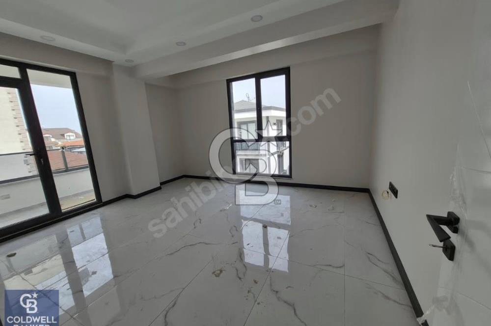 Başiskele Fatih Mah. Satılık 2+1 Arakat