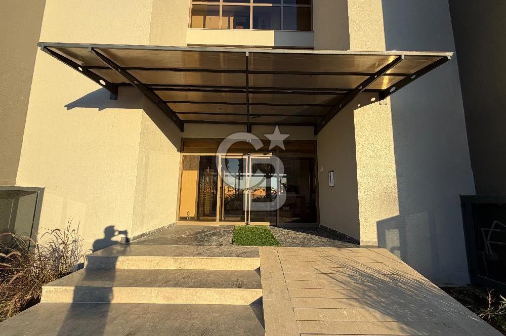 Aydemir Suitte Çift Klimalı Havuzlu ve Sosyal Donatılı Lüks 1+1