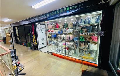 Beyazıt Merkezde Azaklar Çarşısında Satılık 22 m2 Dükkan Mağaza