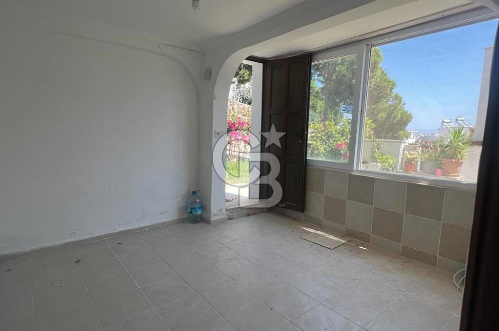 Bodrum Gündoğanda Havuzlu Site içinde 230 M2 4+2 Satılık Villa