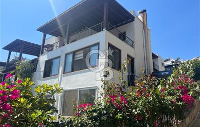 Bodrum Gündoğanda Havuzlu Site içinde 230 M2 4+2 Satılık Villa