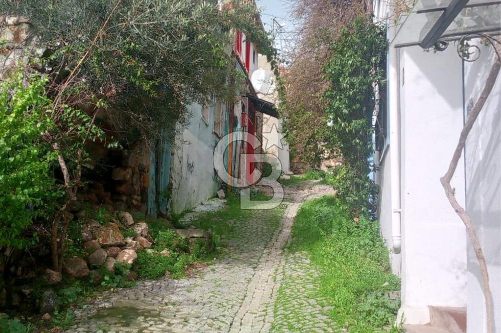 AYVALIK FETHİYE MAHALLESİNDE İMARLI ARSA