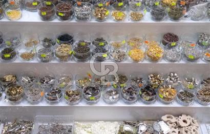 15 YILLIK KÖKLÜ GEÇMİŞE SAHİP DEVREN KİRALIK HOBİ TAKI MAĞAZASI