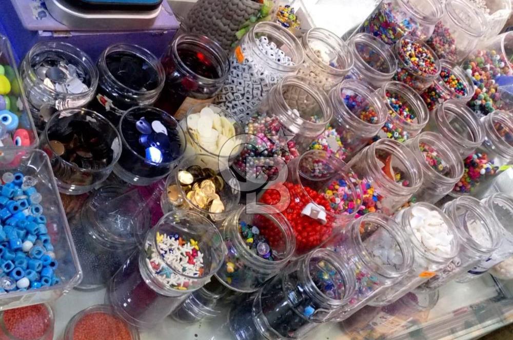 15 YILLIK KÖKLÜ GEÇMİŞE SAHİP DEVREN KİRALIK HOBİ TAKI MAĞAZASI