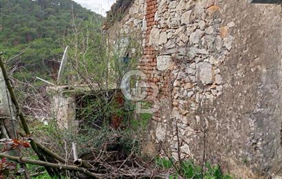 BURHANİYE SARILAR & DAMLALI MAHALLESİNDE KÖY İÇİ TAŞ EV VE ARSA