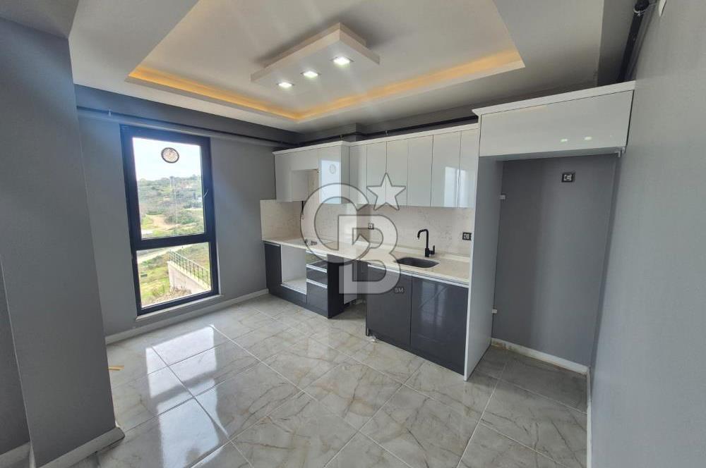 YALOVA ÇINARCIK DA SATILIK DENİZ VE DOĞA MANZARALI 2+1 DAİRE!...