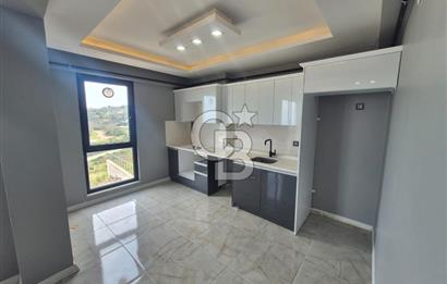 YALOVA ÇINARCIK DA SATILIK DENİZ VE DOĞA MANZARALI 2+1 DAİRE!...