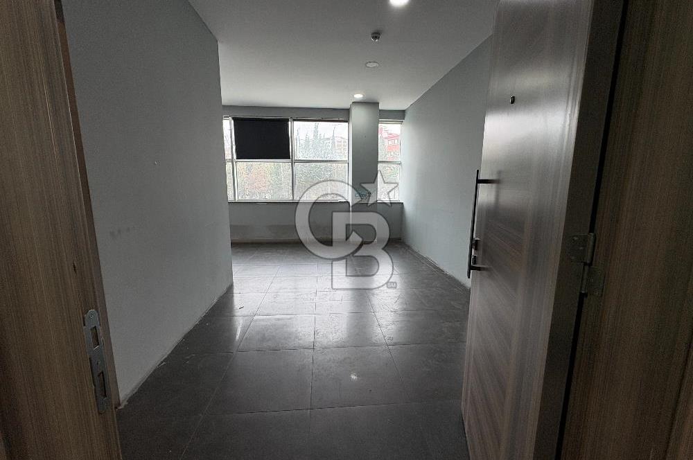 KARTAL CEVİZLİ MAH.VENSA PLAZADA 1+1 KİRALIK OFİS