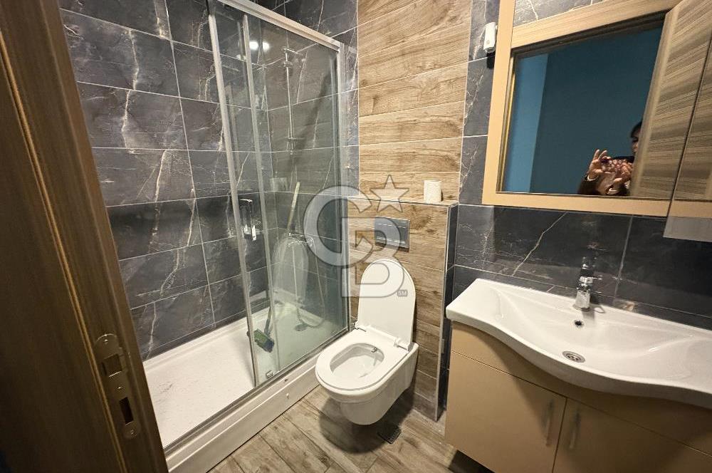 KARTAL CEVİZLİ MAH.VENSA PLAZADA 1+1 KİRALIK OFİS