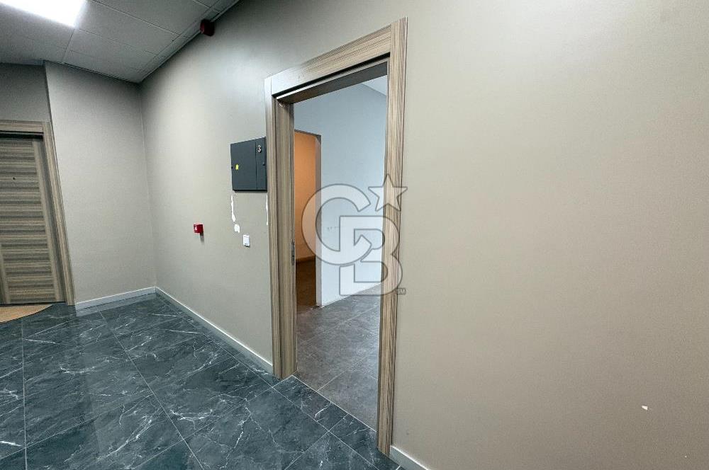 KARTAL CEVİZLİ MAH.VENSA PLAZADA 1+1 KİRALIK OFİS