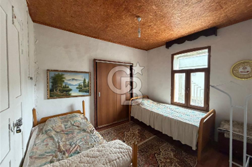 AYVALIK ÇAMLIKTA KİRALIK MÜSTAKİL EV 