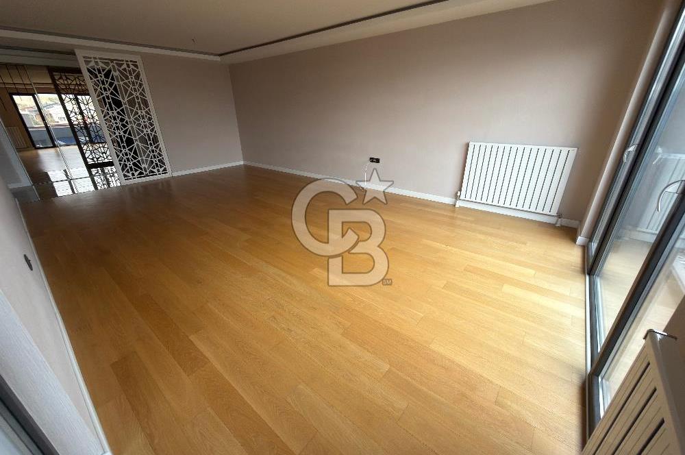 YAŞAMKENT AKINCI YAŞAM EVLERİNDE 4+1 KİRALIK DAİRE