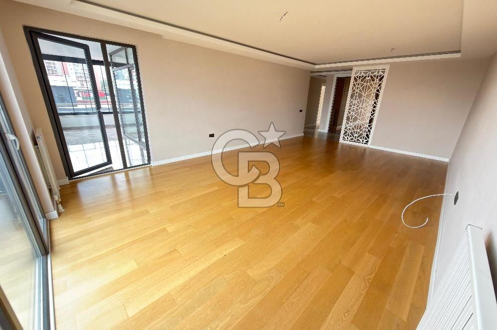 YAŞAMKENT AKINCI YAŞAM EVLERİNDE 4+1 KİRALIK DAİRE