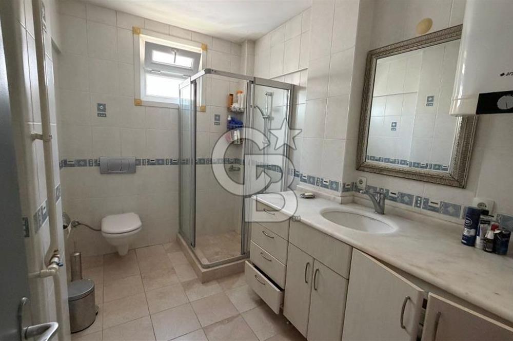  Suadiye Sahilde Kiralık 3+1 Daire - Ara Kat 125 m2 Brüt