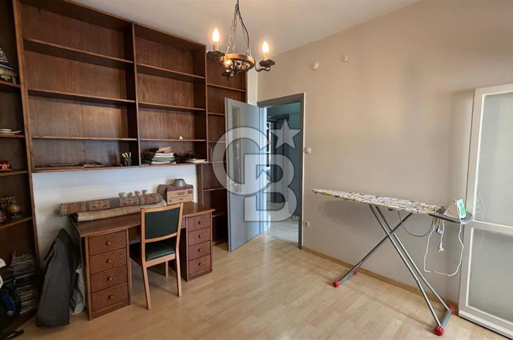  Suadiye Sahilde Kiralık 3+1 Daire - Ara Kat 125 m2 Brüt